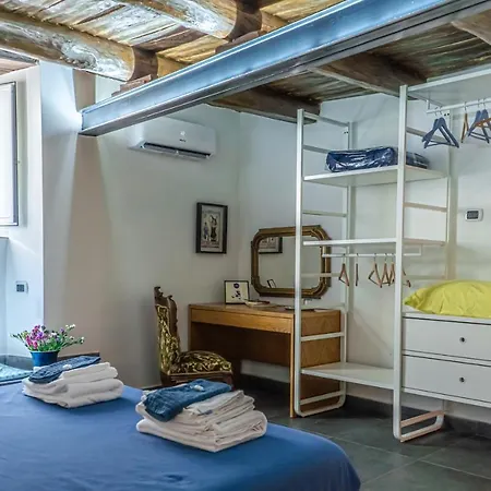 Holiday home Glika Napoletano Naples